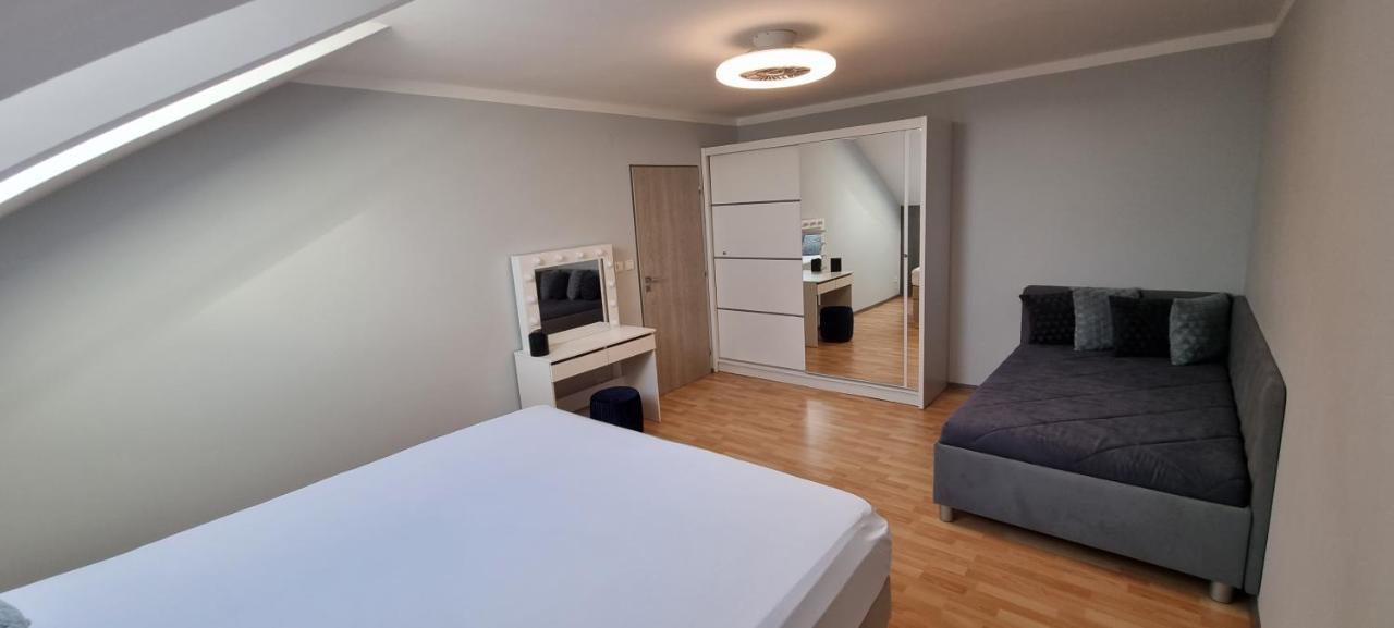 Appartamento Apartmán Viktorie Mikulov Esterno foto