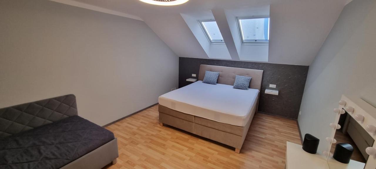 Appartamento Apartmán Viktorie Mikulov Esterno foto