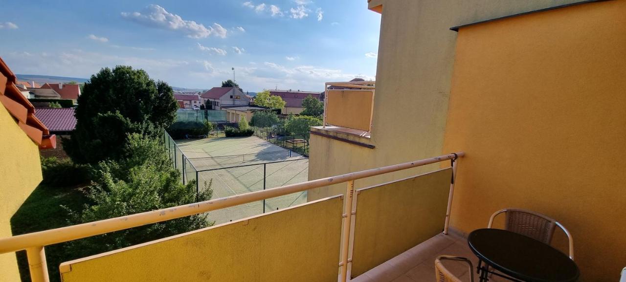 Appartamento Apartmán Viktorie Mikulov Esterno foto